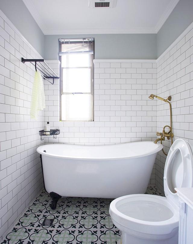 200平美式風(fēng)格裝修，特別喜歡家里的后花園，可以享受花開的好時(shí)光。