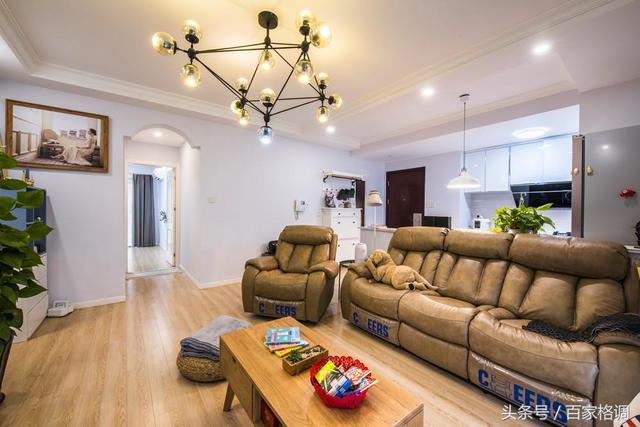 90后用92平裝修成現(xiàn)代簡(jiǎn)約風(fēng)格，花費(fèi)了10萬(wàn)，閨蜜看了都舍不得走。