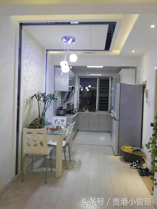 曬曬剛完工的105平方米的新房，現(xiàn)代簡約的風(fēng)格，效果真漂亮，電視墻最為亮眼