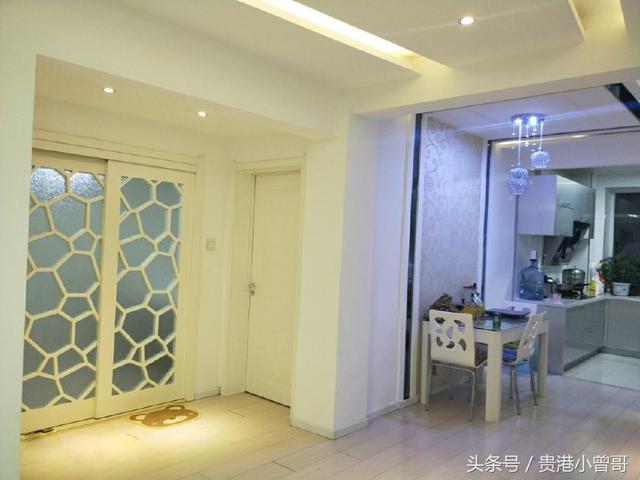 曬曬剛完工的105平方米的新房，現(xiàn)代簡約的風(fēng)格，效果真漂亮，電視墻最為亮眼