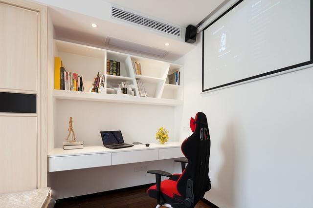 140平用15萬裝修，色彩搭配簡潔明亮，我覺得一點也不虧。