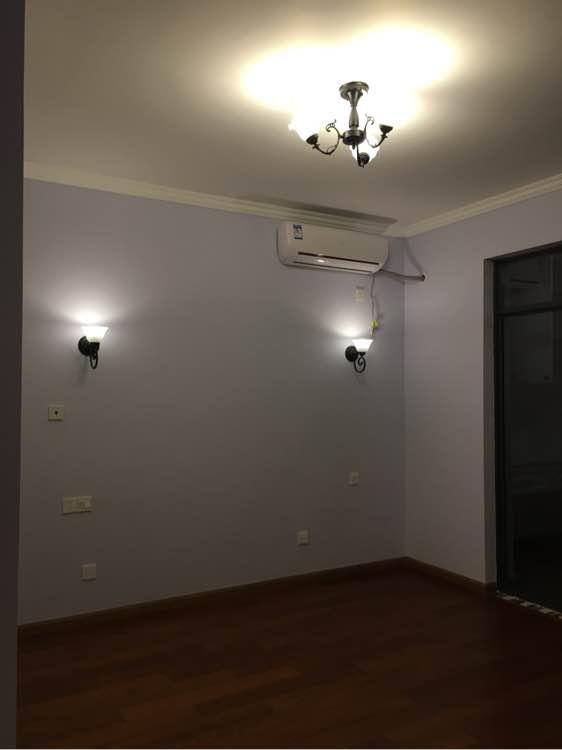 曬曬剛裝修完90平的房子兩房改造成三房，家具家電陸續(xù)入場了。