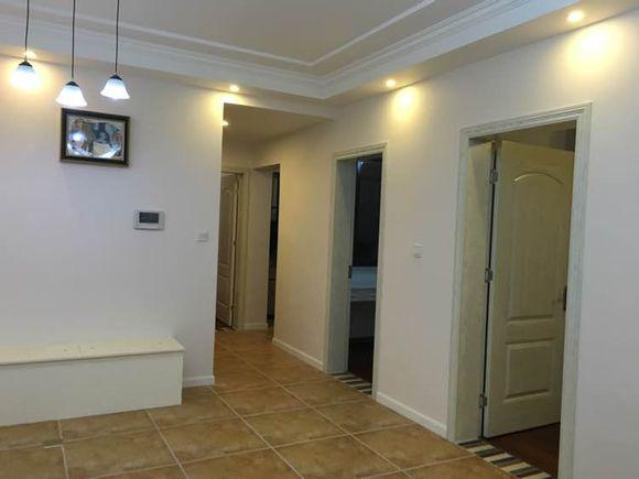 曬曬剛裝修完90平的房子兩房改造成三房，家具家電陸續(xù)入場了。