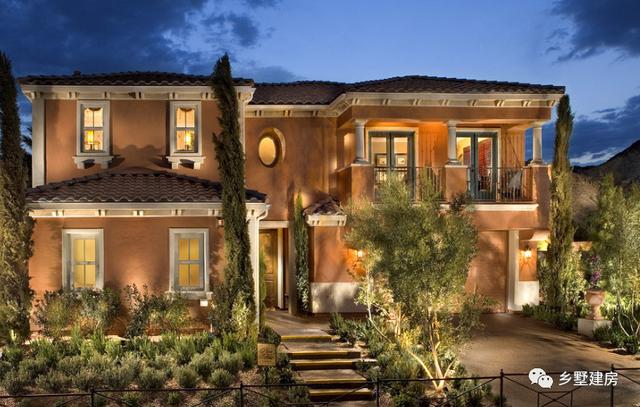 二層農(nóng)村別墅圖，自帶陽臺(tái)車庫，飄窗造型更是質(zhì)樸與時(shí)尚的結(jié)合，你心動(dòng)了嗎