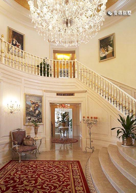 2層歐式別墅設(shè)計圖，這樣的外觀和布局，精致也很氣派