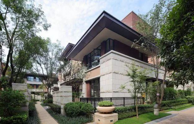 4套別墅，你喜歡哪一套？測(cè)出你十年之后的生活會(huì)怎樣