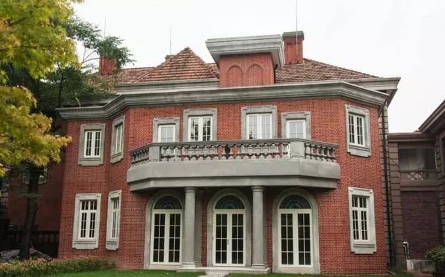 4套別墅，你喜歡哪一套？測(cè)出你十年之后的生活會(huì)怎樣