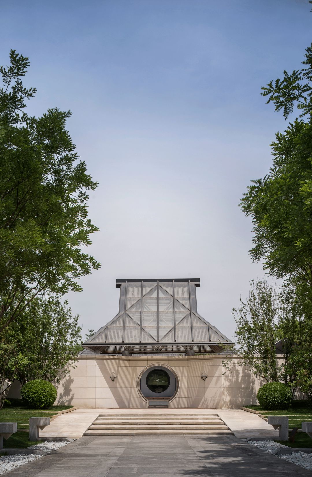 高級灰別墅設計，自然流露的優(yōu)雅范兒！