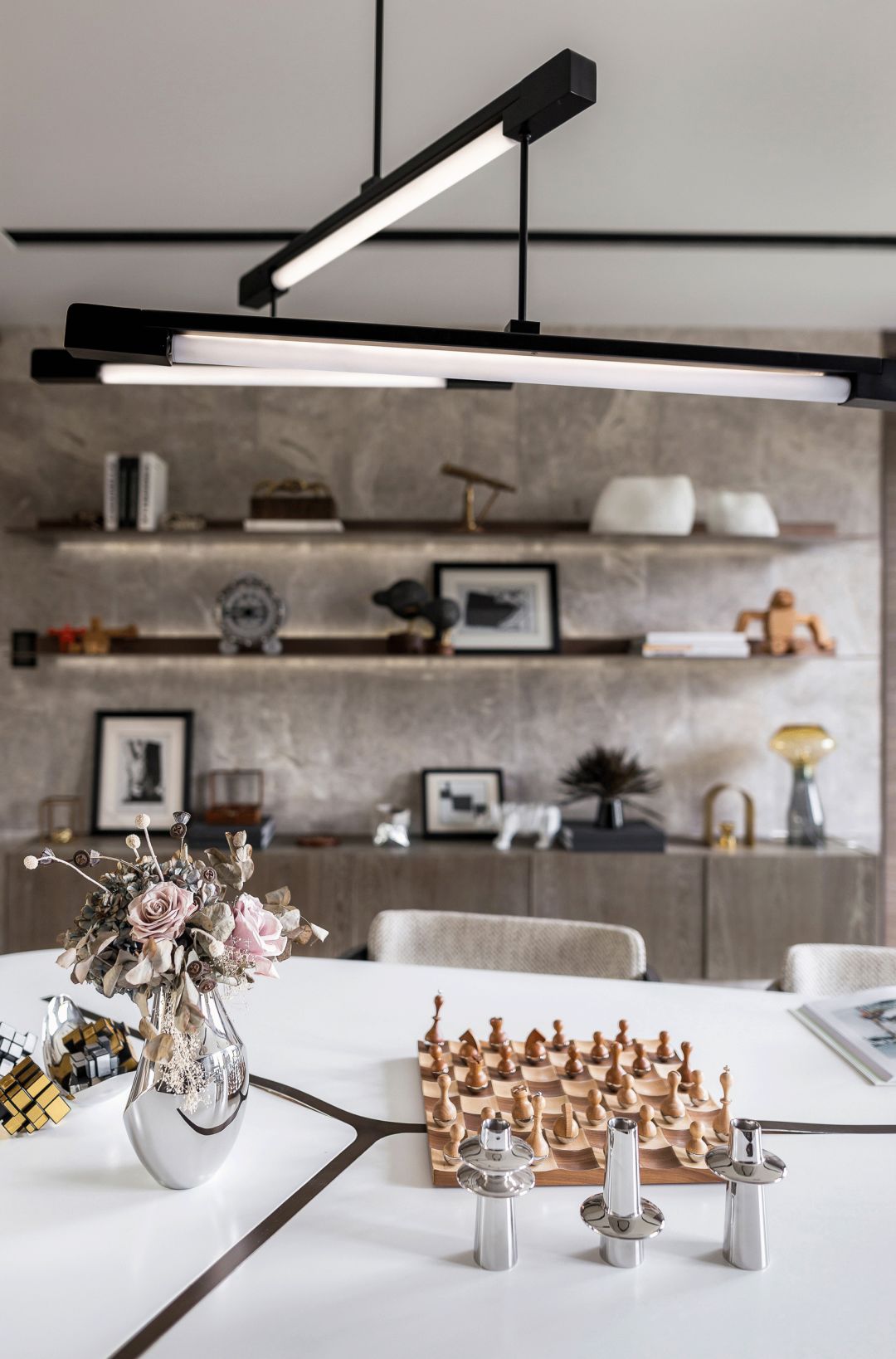 高級灰別墅設計，自然流露的優(yōu)雅范兒！