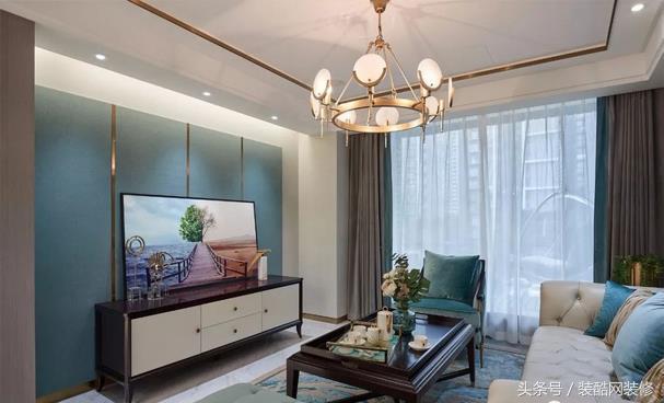 109平清新孔雀綠簡(jiǎn)美風(fēng)，客廳清新孔雀綠優(yōu)雅有格調(diào)，裝修20萬(wàn)，你心動(dòng)嗎？