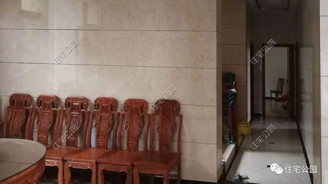 今日實(shí)例別墅設(shè)計(jì)圖，回農(nóng)村建別墅，也算是衣錦還鄉(xiāng)了，還可以盡盡孝道