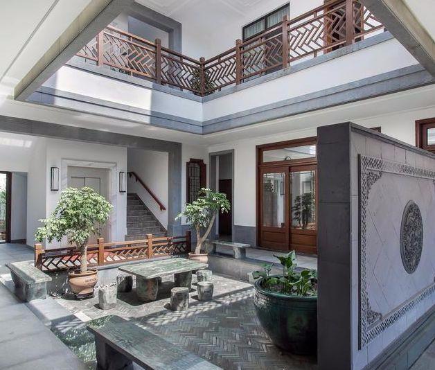 這套別墅設(shè)計圖適合家中人口多的家庭建，保證讓你不再擔(dān)心因家里人口多而帶來的問題