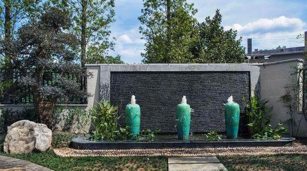 這套別墅設(shè)計圖適合家中人口多的家庭建，保證讓你不再擔(dān)心因家里人口多而帶來的問題