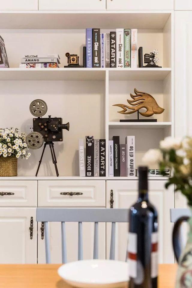 110平三居室美式風(fēng)格裝修，設(shè)計(jì)師的設(shè)計(jì)太棒了，尤其是臥室，很漂亮！