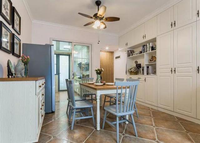 110平三居室美式風(fēng)格裝修，設(shè)計(jì)師的設(shè)計(jì)太棒了，尤其是臥室，很漂亮！