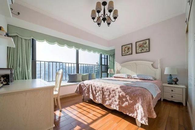 110平三居室美式風(fēng)格裝修，設(shè)計(jì)師的設(shè)計(jì)太棒了，尤其是臥室，很漂亮！