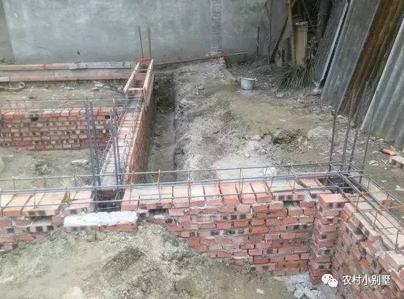 11X11米農(nóng)村自建2層現(xiàn)代別墅圖，全套圖附施工案例