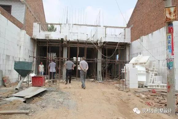 農(nóng)村自建房選EPS模塊（泡沫）建房還是輕鋼別墅？PK下