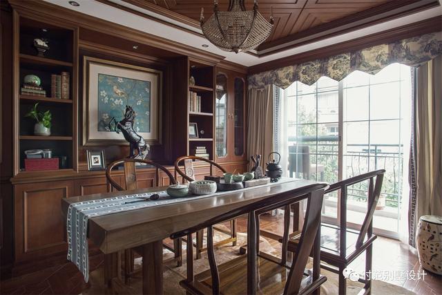 二層別墅設(shè)計圖，戶型方方正正，帶堂屋、客廳和書房，特別適合自建。