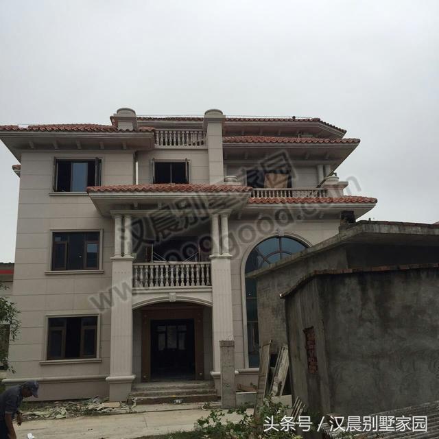 超級耐看的四層別墅設計圖，簡約時尚，不易過時，實景+效果圖+平面圖+裝修圖，完美！