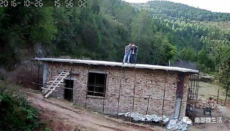 農(nóng)村小伙自建一層小別墅過程全直播，自建房的可以看看哦