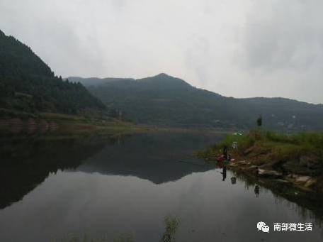 農(nóng)村小伙自建一層小別墅過程全直播，自建房的可以看看哦