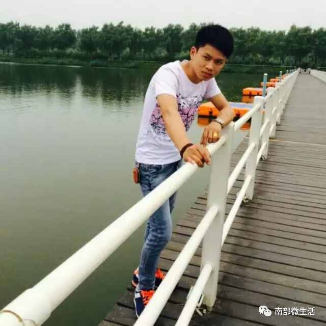 農(nóng)村小伙自建一層小別墅過程全直播，自建房的可以看看哦