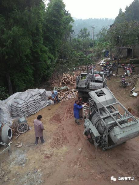 農(nóng)村小伙自建一層小別墅過程全直播，自建房的可以看看哦