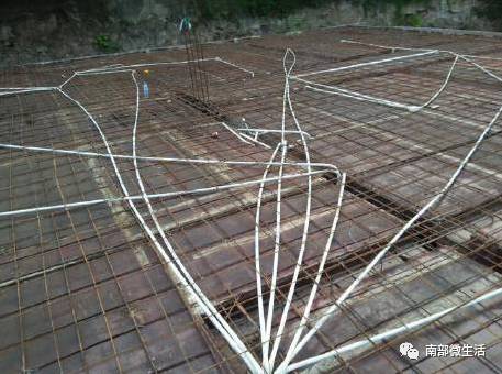 農(nóng)村小伙自建一層小別墅過程全直播，自建房的可以看看哦