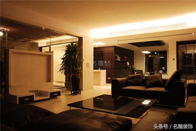 表姐家花200萬(wàn)裝修的婚房，一進(jìn)門便驚艷到我，姐夫厲害了！