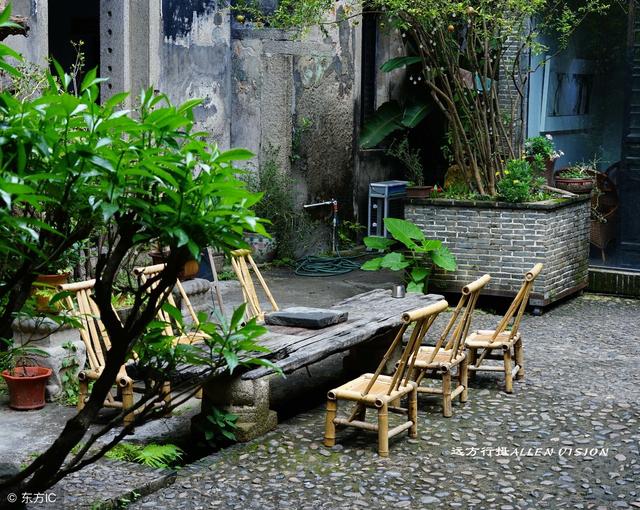 13.3X11.9米中式二層別墅設計圖，帶車庫，想必會勾起你對家鄉(xiāng)的思念。