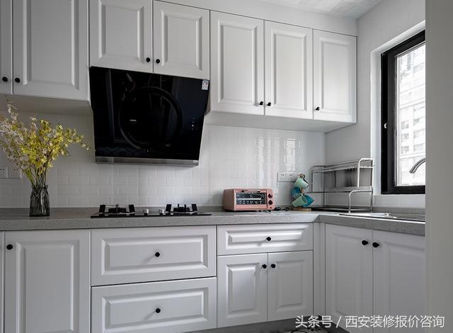 三室兩廳簡(jiǎn)歐風(fēng)裝修，老婆花6萬(wàn)半包給裝修公司，最后效果超贊，很溫馨。