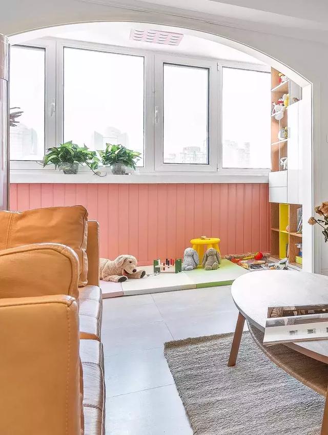 130㎡美式風(fēng)格裝修，采光，通風(fēng)，視野都還不錯(cuò)，完美。