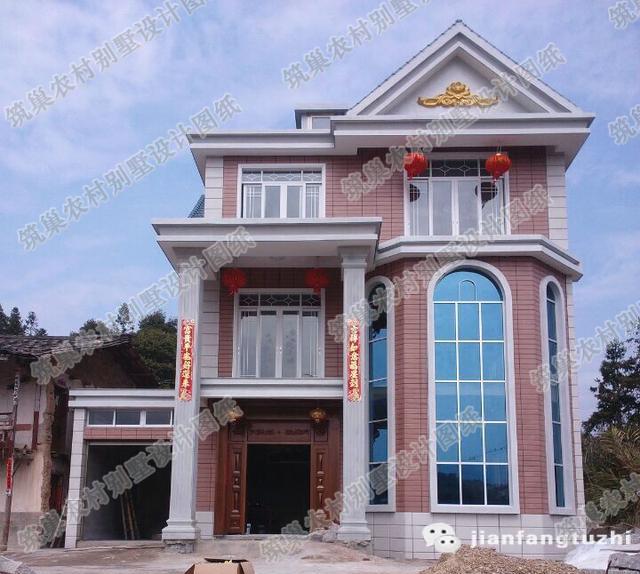 13×15米三層農(nóng)村自建房，帶大露臺+車庫，造價(jià)35萬。