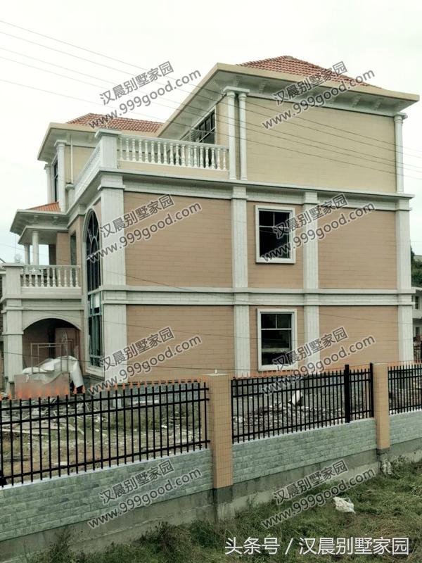 10.8X12米三層別墅設計圖，精致典雅，經(jīng)濟實用，造價30萬。