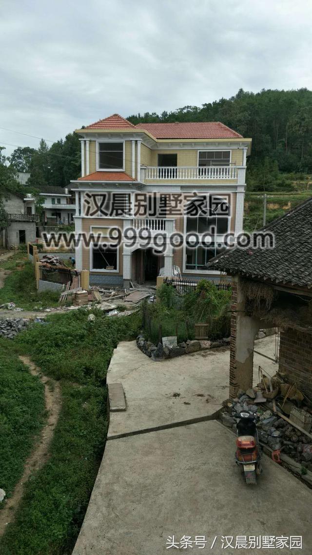 10.8X12米三層別墅設計圖，精致典雅，經(jīng)濟實用，造價30萬。