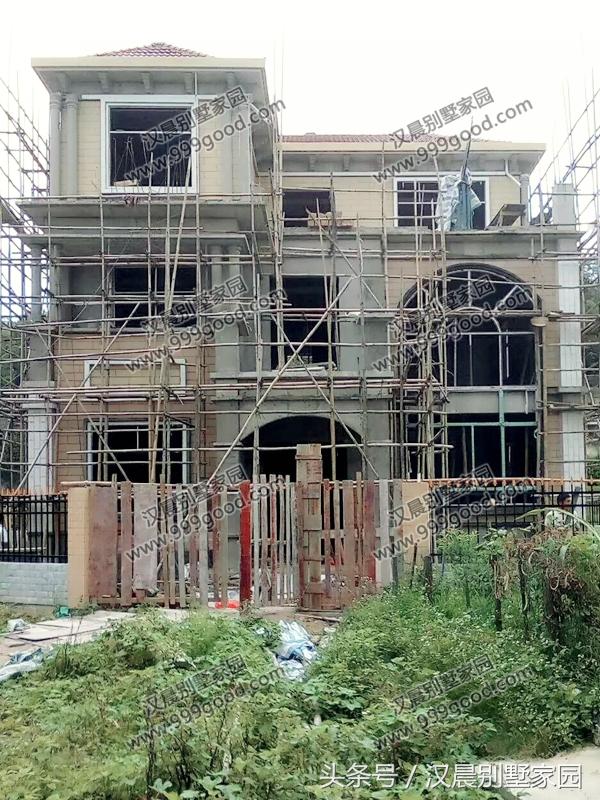 10.8X12米三層別墅設計圖，精致典雅，經(jīng)濟實用，造價30萬。