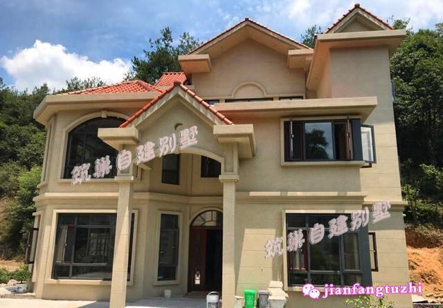 13×12米三層歐式別墅設計圖，豪華大氣，遠遠看去如同城堡一般，建成效果一級棒！