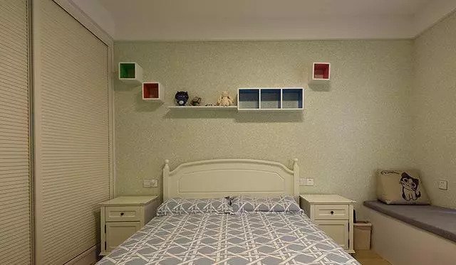 125平三室兩廳簡約風(fēng)格裝修，電視墻居然還能收納?