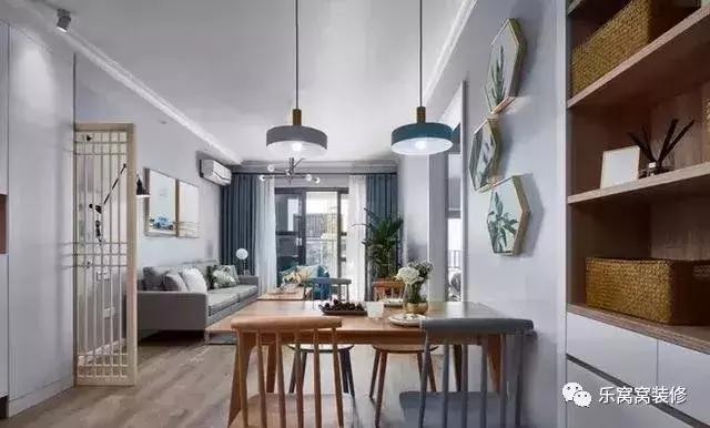 90平米三房?jī)蓮d自然簡(jiǎn)約裝修，時(shí)尚自然又清，效果很不錯(cuò)哦。