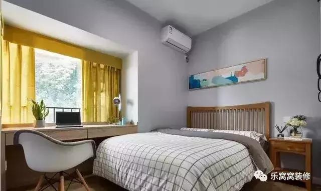 90平米三房?jī)蓮d自然簡(jiǎn)約裝修，時(shí)尚自然又清，效果很不錯(cuò)哦。