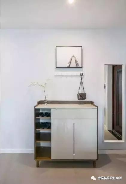 93平兩居室簡約風(fēng)裝修，全包只要10萬。