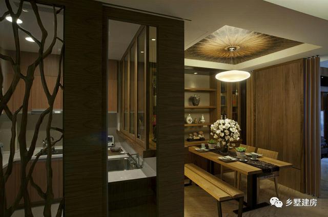 推薦一款農(nóng)村自建房設(shè)計(jì)圖，外觀造型還是內(nèi)部布局都非常大氣