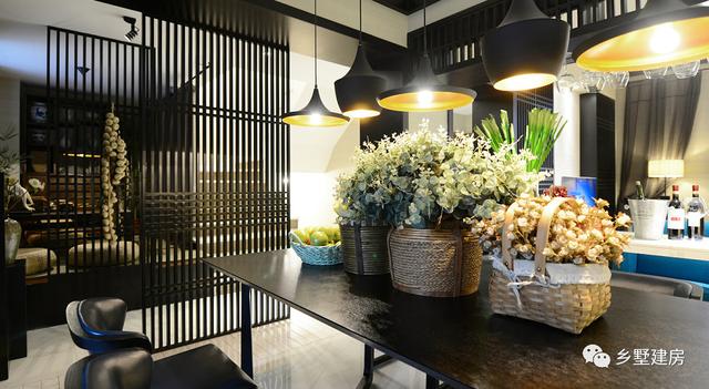 三層自建房別墅設(shè)計圖，室內(nèi)豪華的猶如宮殿一般