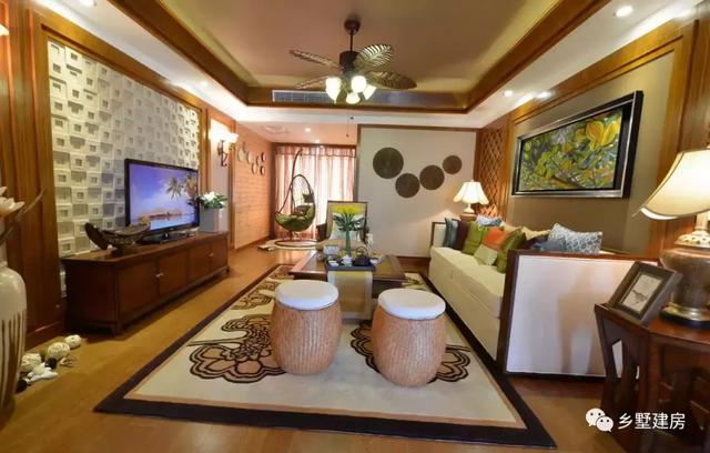 一款帶地下室的農(nóng)村別墅設(shè)計圖，簡單大方，不宜過時