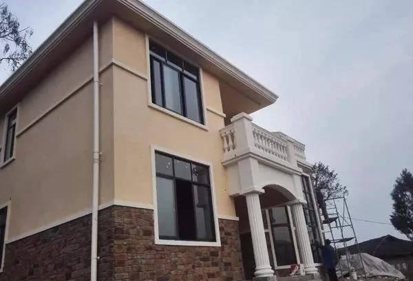 如此美觀的二層別墅設(shè)計(jì)圖，不建一棟是在太可惜了