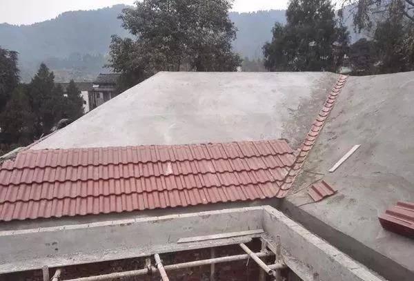 如此美觀的二層別墅設(shè)計(jì)圖，不建一棟是在太可惜了