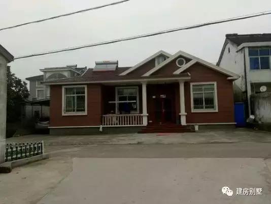 精致小巧的一層自建房，車庫改成臥室照樣很漂亮，10多萬就能建成。