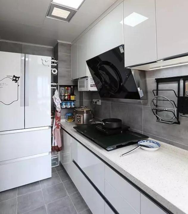 90平新家現(xiàn)代中式風(fēng)裝修完成，時尚美觀，溫馨舒適。