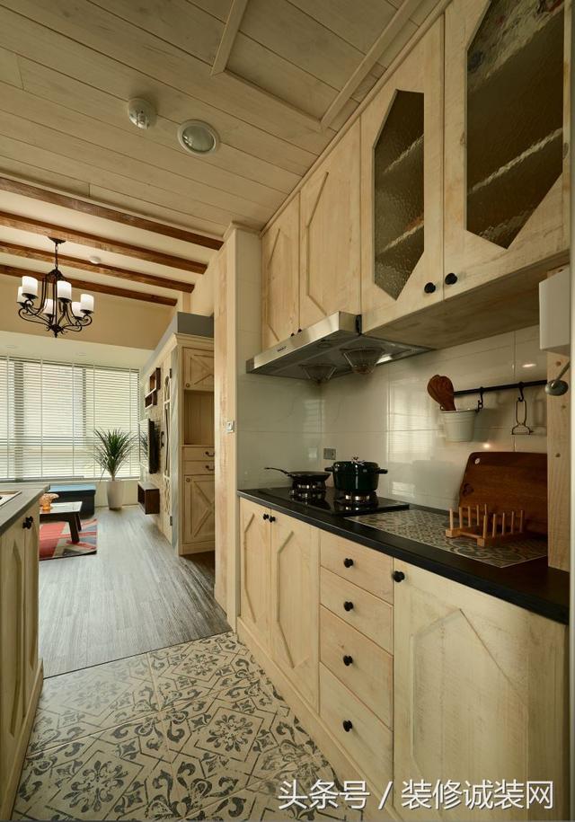 86㎡條田園風(fēng)裝修，享受寧靜安逸的幸福感、悠閑慵懶的自由感。